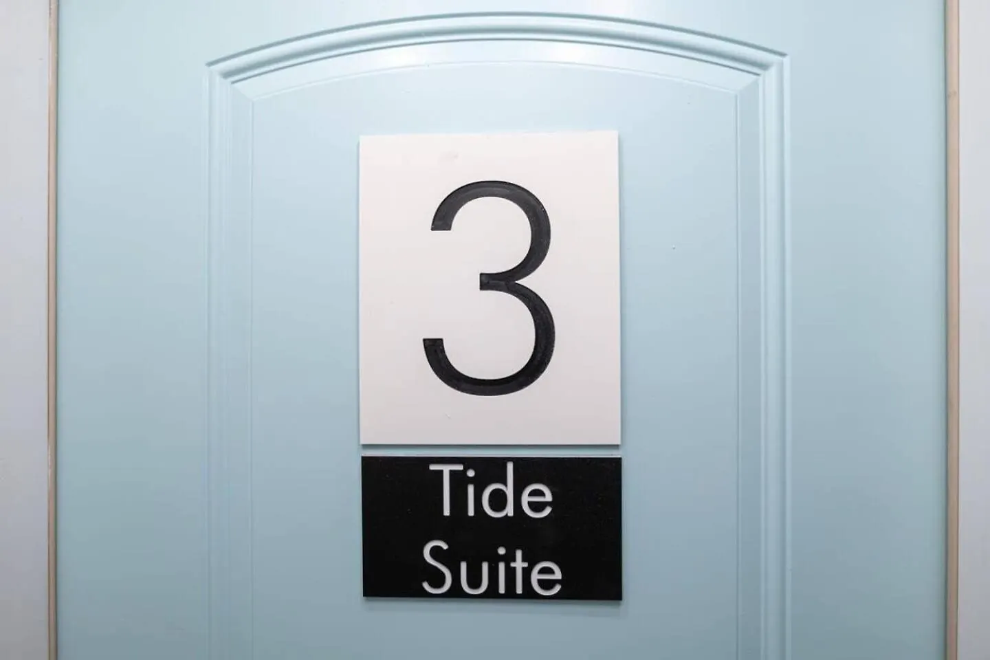 Sojourn 2 Bedroom Beach Side Bliss Tide Suite North Camellia Acres Apartment