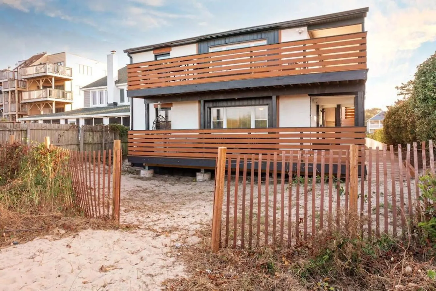 Sojourn 2 Bedroom Beach Side Bliss Tide Suite North Camellia Acres